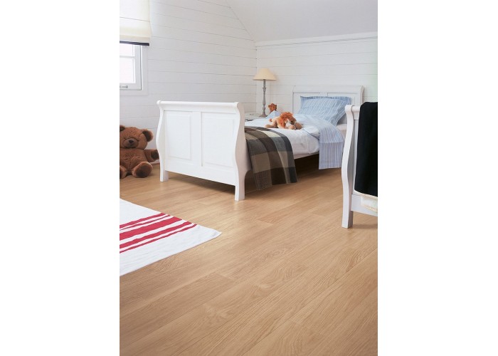 Ламінат Quick-Step Дошка білого дуба лакована 1 Ламінат Quick-Step Дошка білого дуба лакована 1 — замовити в PORTES.UA