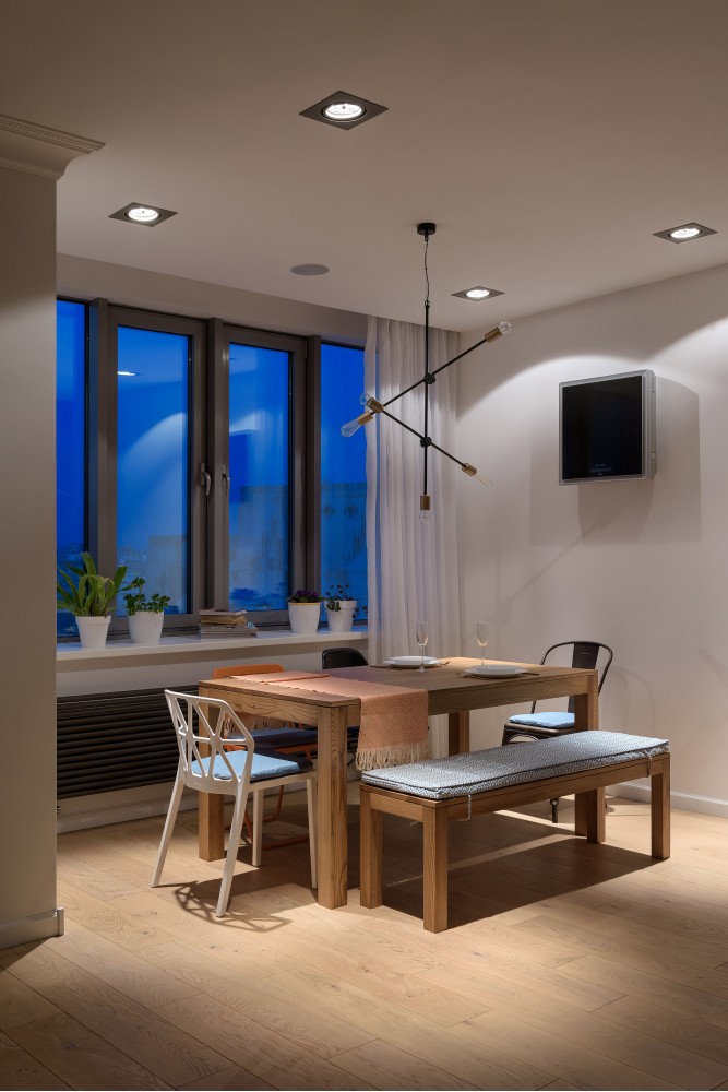 Вечерняя обеденная зона — Дизайн-проект 2-комнатной квартиры "Forever young" White Cozy Home в ЖК River Stone, 85м.кв — дизайнер Сазонова Ира