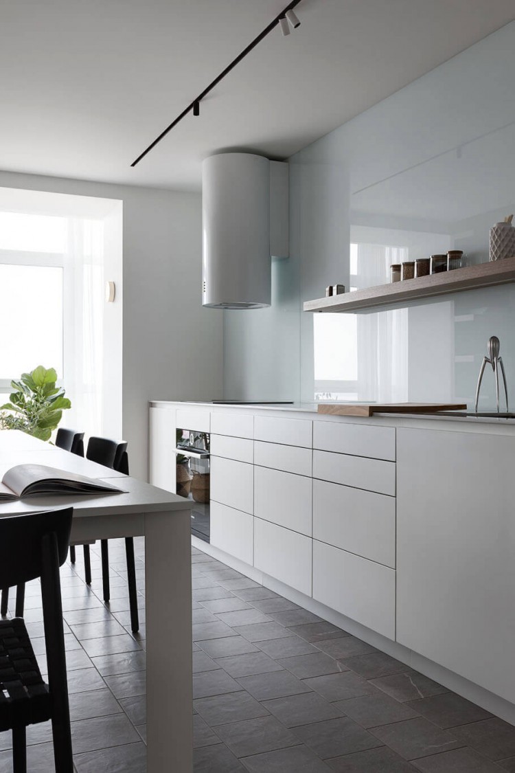 Кухня - Дизайн-проект 3-кімнатної квартири White Freedom, 93м.кв - студія дизайну Azovskiy + Pahomova