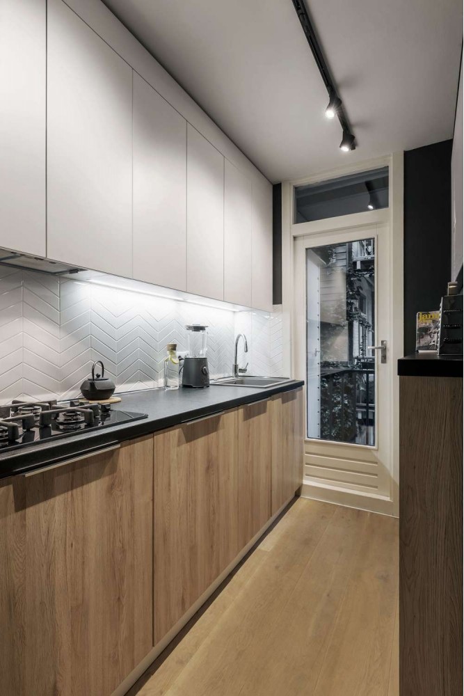 Кухня  — Дизайн-проект квартиры Amsterdam De Pijp в скандинавском стиле, 42 м.кв — студия дизайна TABOORET