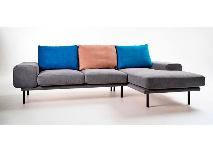  М'який кутовий диван з подушками.  6 — замовити в PORTES.UA