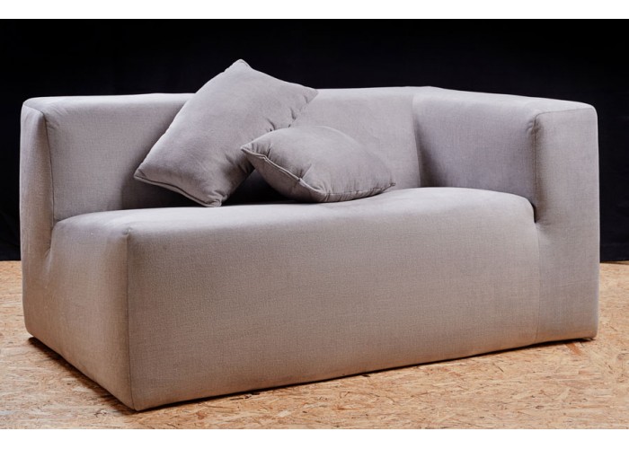  М'який кутовий диван з подушками.  1 — замовити в PORTES.UA