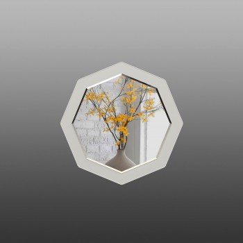 Лаконичное зеркало настенное З-1