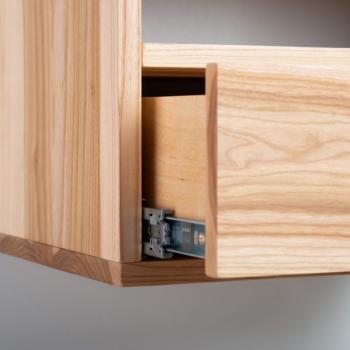 Підвісна тумбочка з масиву бересту 01