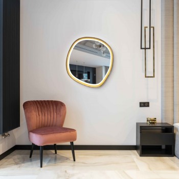 Зеркало неровной формы Miro LED 700х700