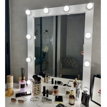 Зеркало для визажиста с подсветкой Лора