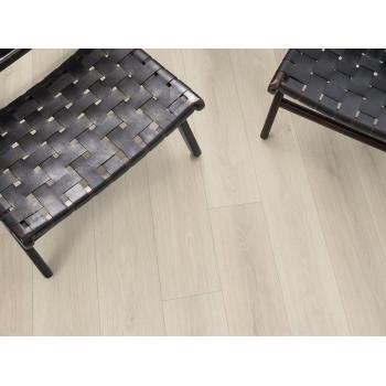 EGGER (Эггер) Classic V4/32 8 мм EPL137 Дуб Элтон белый