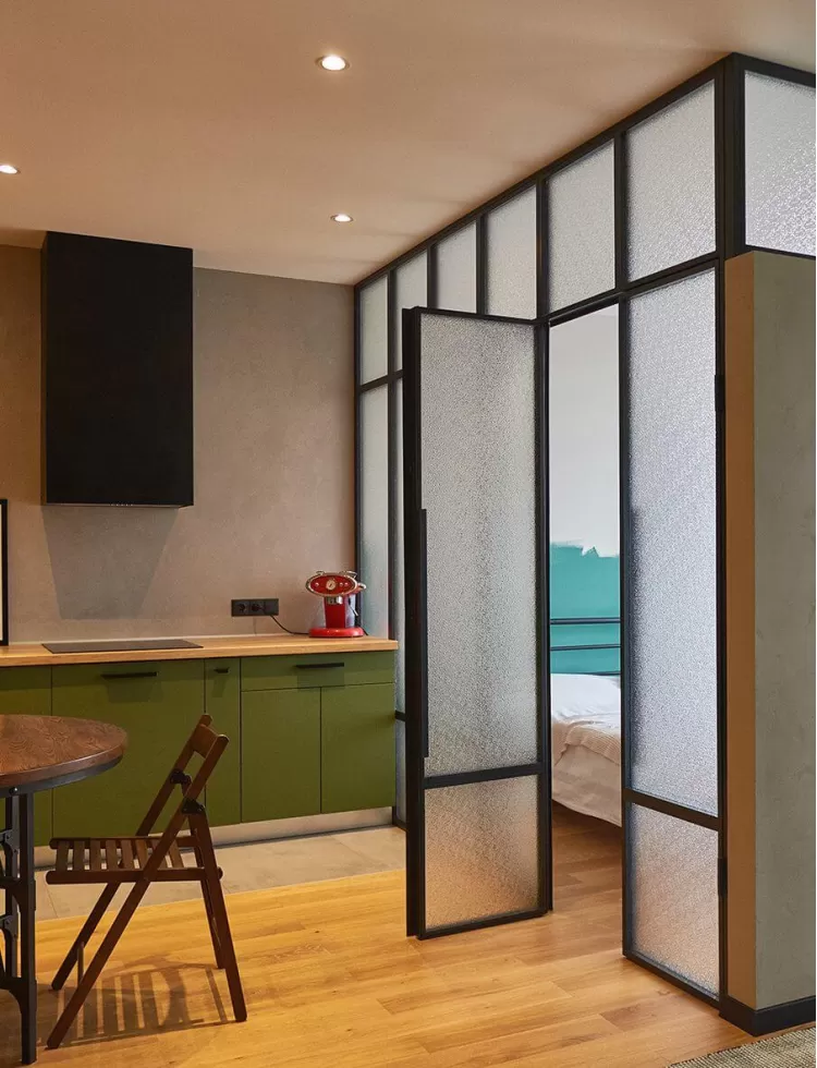 Кухня з обідньою зоною в дизайн-проекті квартири в ЖК Комфорт Таун, 65м.кв.