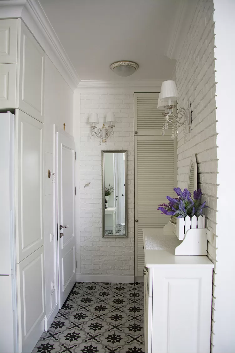 Прихожая – фото интерьера № 1702