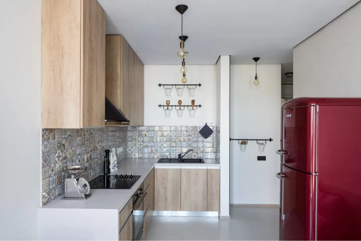 Кухня — Дизайн 2-комнатной квартиры Soft Scandinavian Loft, 40 м.кв — дизайнер Ира Сазонова