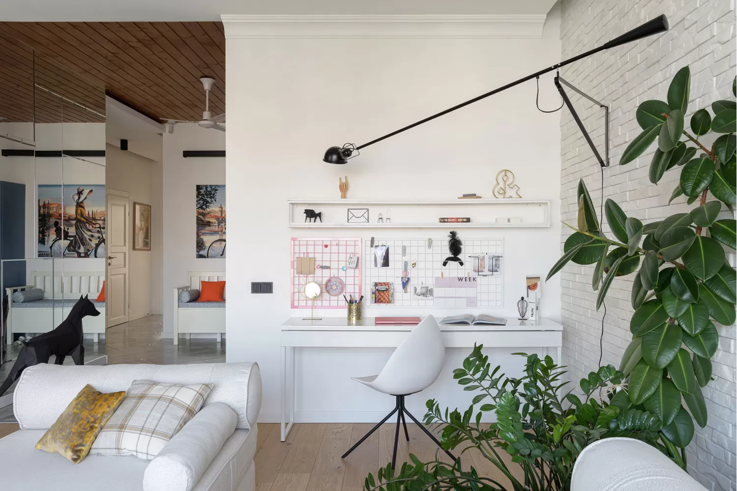 Письмовий стіл для насущних справ – гарне фото будинку № 1766