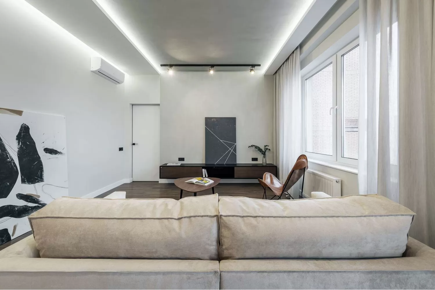 Гостиная в дизайн-проекте квартиры КД GOGOL 47, 82 м.кв. — студия дизайна TABOORE