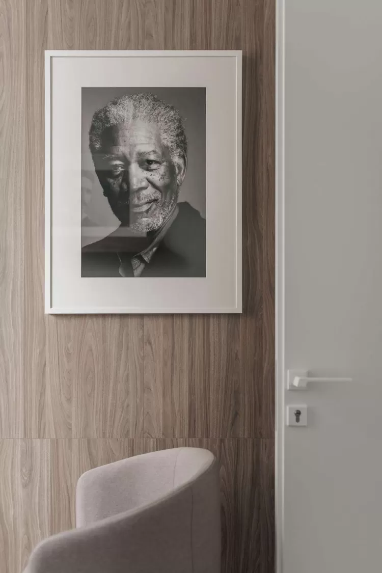 Therapist room
