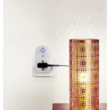 Розетка CONNECT PLUG