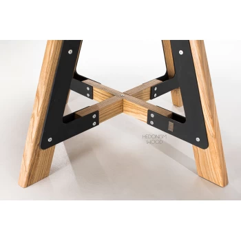 Обеденный стол — мод. HW009