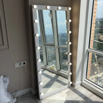 Зеркало напольное в прихожую Диана