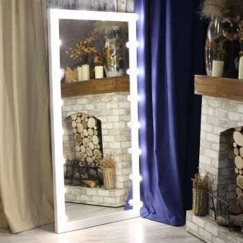 Напольное зеркало в прихожую, коллекция Лия