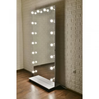 Зеркало на стойке напольное Мидл