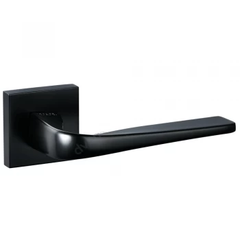 072-15E Black (FORMA)
