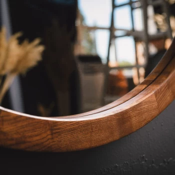 Стильное круглое зеркало на стену RED FIRE