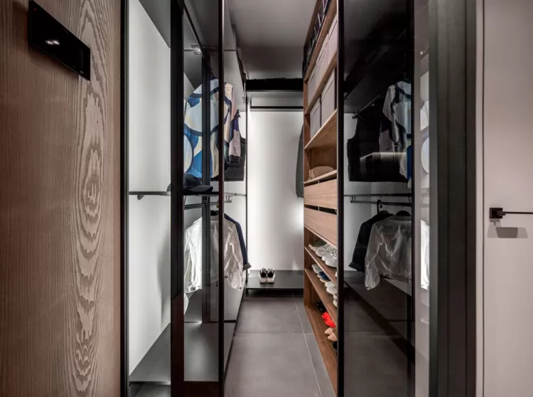 Гардеробна – найкраще фото будинку № 2565