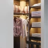 Гардеробна в дизайн-проекті квартири ЖК River Stone, 55м.кв — студія дизайну NS interior Design