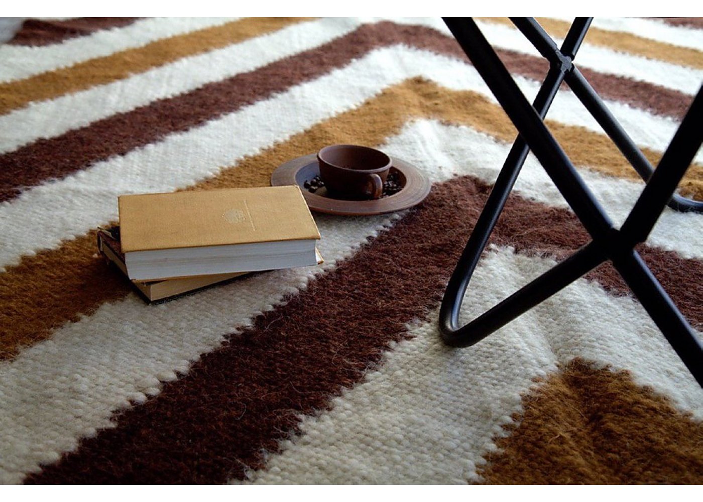Вовняний килим фото 1