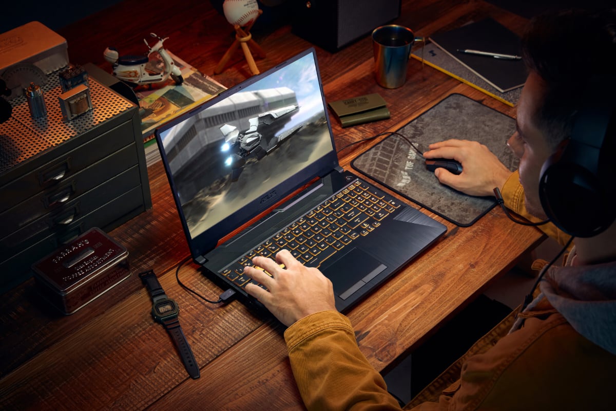 Доступный гейминг с комфортным FPS: какой ноутбук выбрать, когда бюджет ограничен