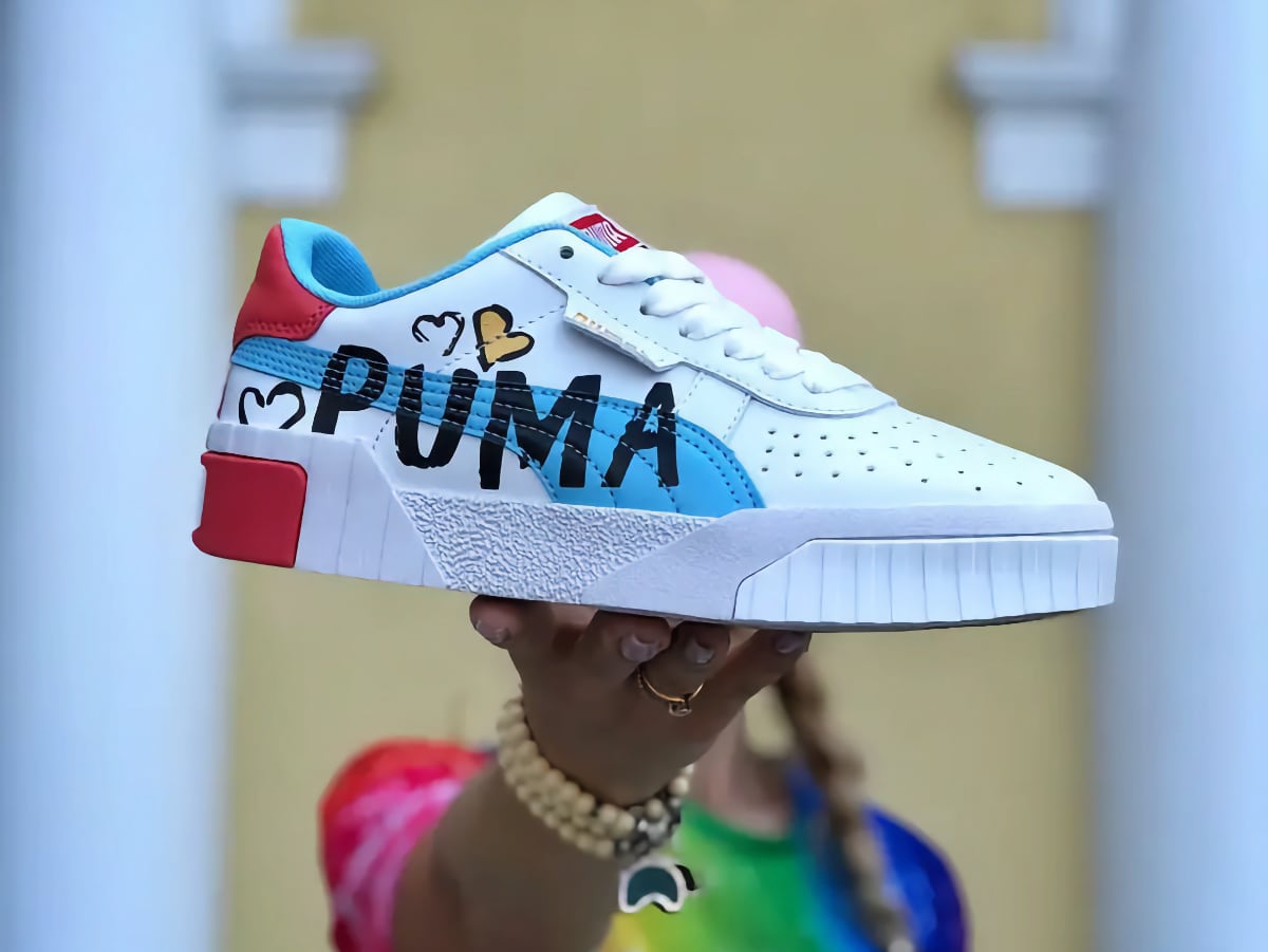 Женские кроссовки PUMA: стиль и комфорт