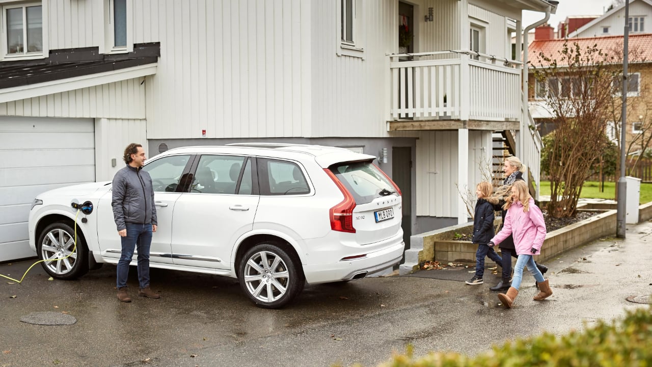 Volvo XC90 из США: искусство шведской роскоши и надежности