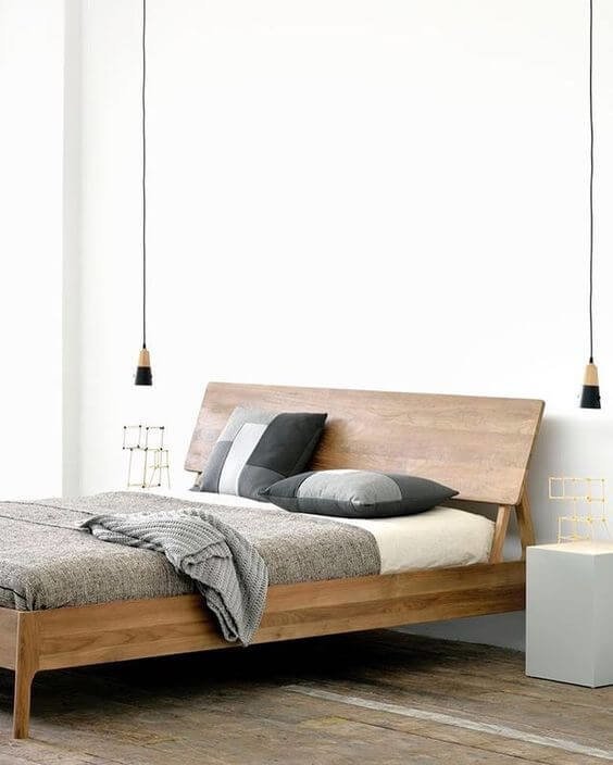 Деревянная кровать – это комфортная, функциональная и трендовая единица спальни.