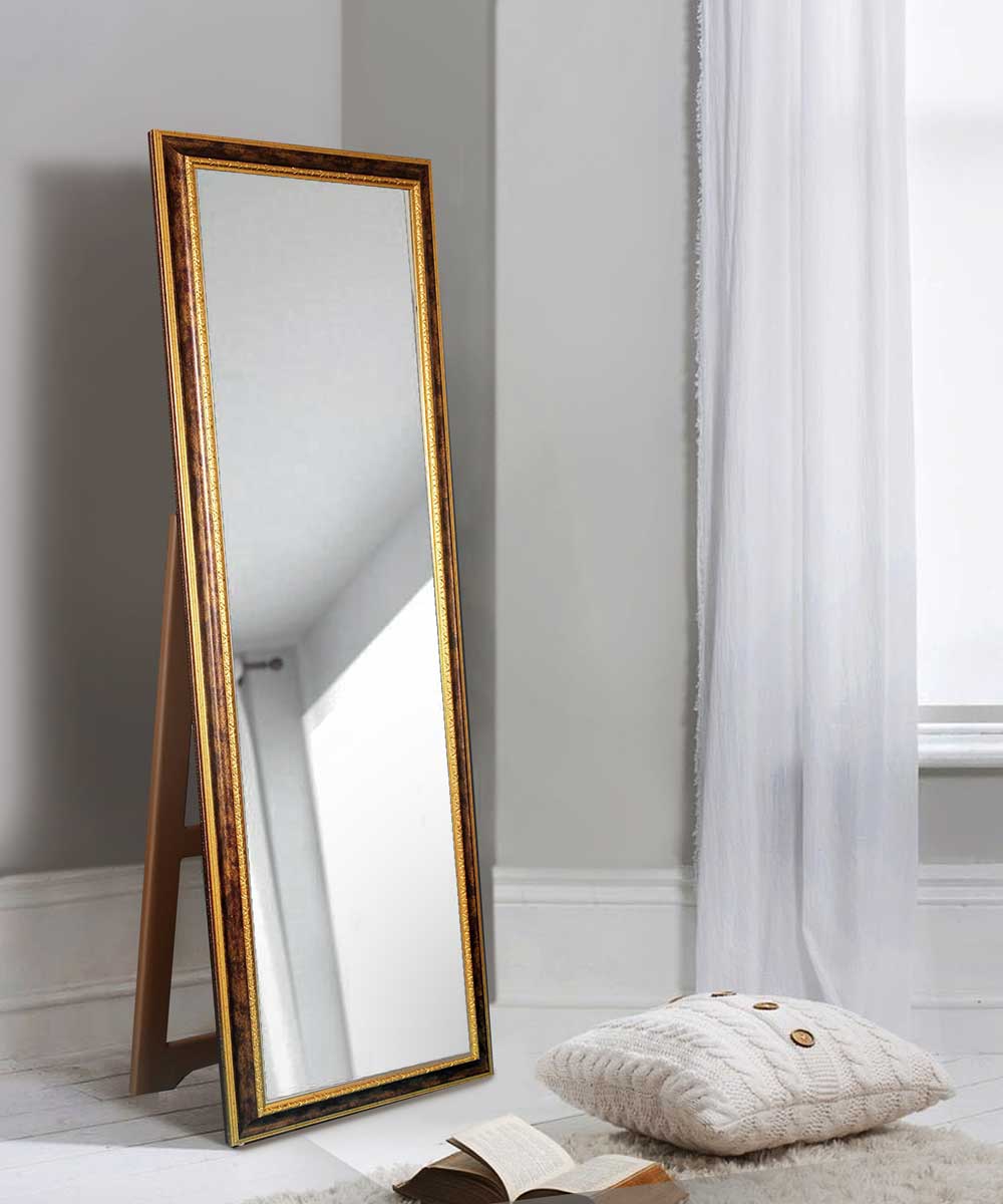 Впечатляющее зеркало в спальню на пол N6905