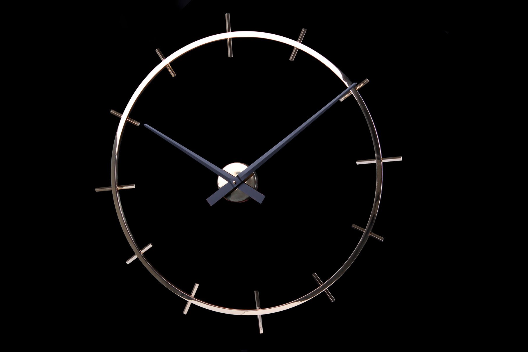 Дизайнерские часы Excellent — никель глянец